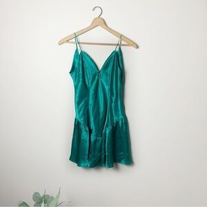 [Fredricks of Hollywood] Emerald Green Satin Silky Vintage Cami Sleeveless Top